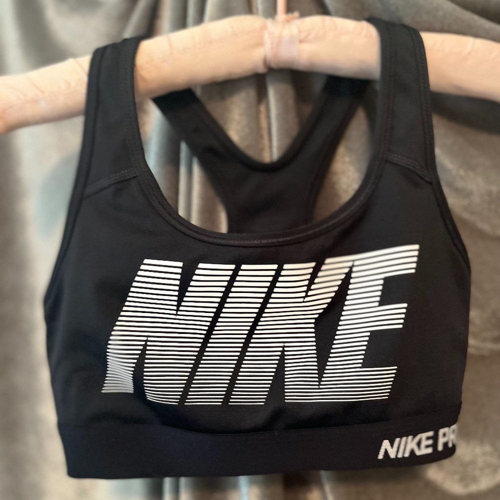 NIKE Pro Dri Fit Sports Bra Size S